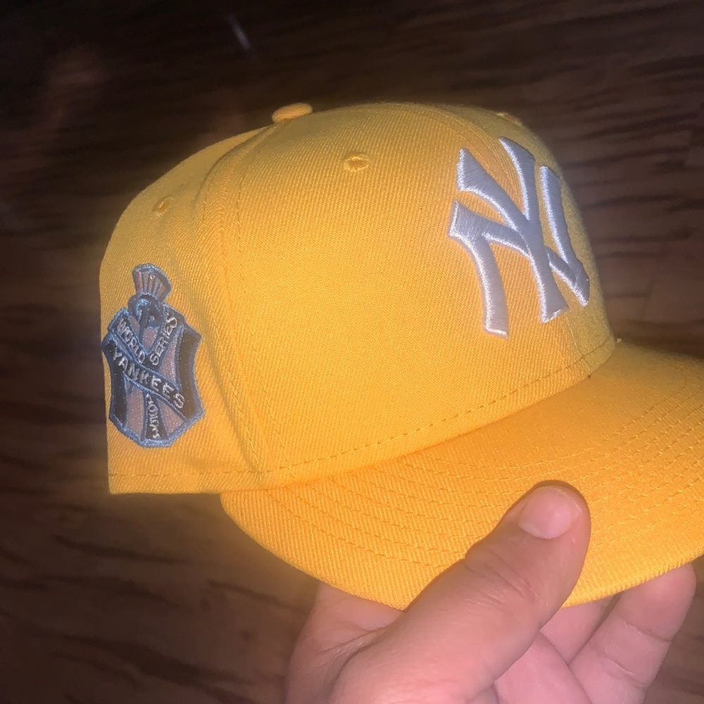 Yankees fitted lemonade